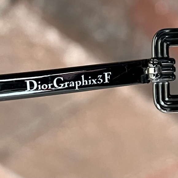 Dior sunglasses - Picture 10 of 16